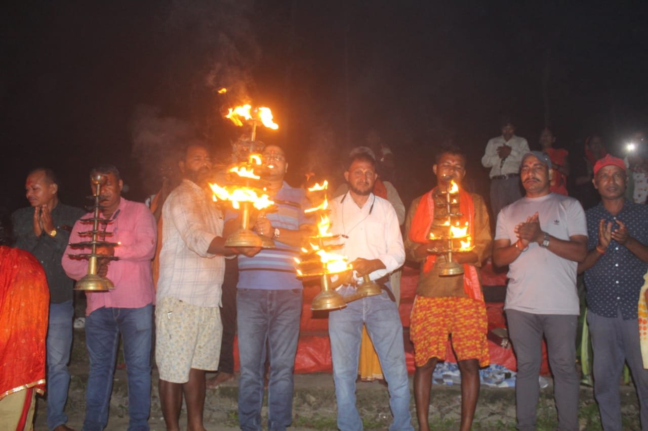 आषाढ़ व गुरु पूर्णिमा के अवसर पर 132 वीं महाआरती कार्यक्रम का आयोजन