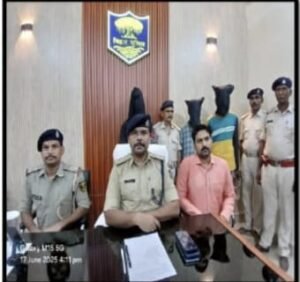 चाकू से गोदकर हुई हत्या मामले में चार हत्यारे गिरफ्तार