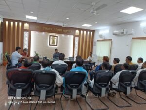 जिले के बड़े डिफॉल्टर बैराटी बरिअरवा पैक्स, रतनमाला पैक्स एवं बरवा पैक्स के अध्यक्षों के विरूद्ध प्राथमिकी दर्ज कराने का आदेश
