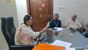 संतघाट मुक्तिधाम के शवदाह स्थल तक पहुंचेगी लकड़ी और शव-वाहन : गरिमा