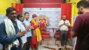 स्वरांजलि सेवा संस्थान द्वारा नाग पंचमी के पावन अवसर पर भक्ति कार्यक्रम का आयोजन