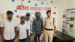 चार साइबर अपराधी ठगी के दो लाख अड़सठ हज़ार रुपए के साथ गिरफ्तार