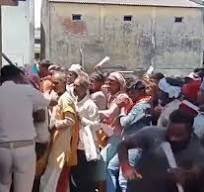 बगहा में यूरिया खद की मांग कर रहे किसानों पत्रकारों पर लाठी चार्च की घटना जन विरोधी : भाकपा (माले)