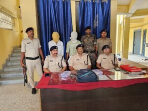 दो कांडों का उद्भेदन कर पांच अपराधियों को किया गिरफ्तार 