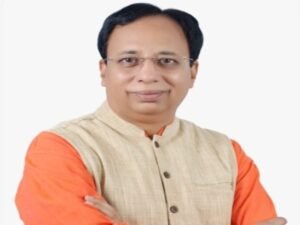 सांसद डॉक्टर संजय जायसवाल से 10 करोड रुपए रंगदारी की मांग, नहीं देने पर बेटे को जान से मार देने की धमकी