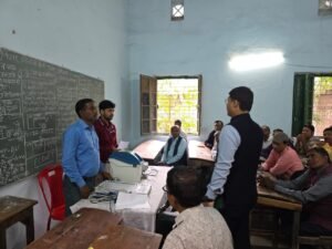 निर्वाची पदाधिकारी-सह-उपविकास आयुक्त ने प्रशिक्षण कार्यक्रम का लिया जायजा