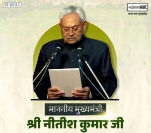 नीतीश का हाथ थामा, फिर लहराया गमछा.. शपथ ग्रहण में पीएम मोदी का टशन वायरल हो गया