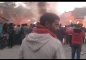 रॉड से पीट-पीट कर युवक की हत्या, आक्रोशित परिजनों ने किया रोड जाम