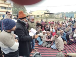 बसावट छोड़ कर ही बेतिया राज की जमीन अधिग्रहण करें सरकार : संजय यादव