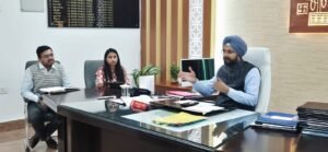 जिला पदाधिकारी की अध्यक्षता में जिला सड़क सुरक्षा समिति की बैठक सम्पन्न