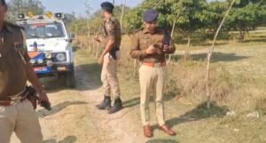 एक युवक की चाकू मार कर हत्या