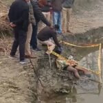 निर्मम हत्या : एक युवक का अर्धनग्न शव बरामद