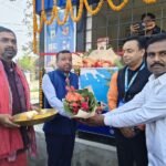 सात निश्चय योजना के तहत एकमा में सुधा मिल्क पार्लर का उद्घाटन