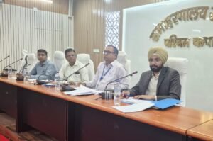 लाभुकों को समय पर गुणवत्तापूर्ण खाद्यान्न उपलब्ध कराना जिला प्रशासन की सर्वोच्च प्राथमिकता : जिला पदाधिकारी