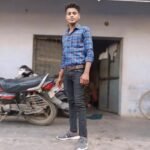 सड़क हादसे में बाइक सवार एक युवक की मौत, दूसरा गंभीर