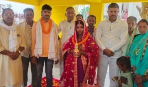 सड़क दुर्घटना में नहीं रहा दोस्त तो उसकी पत्नी और तीन मासूम को दी नई जिंदगी