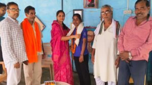 राज्य स्तरीय सीनियर महिला फुटबॉल चैंपियनशिप जीतकर एकमा लौटी तारा