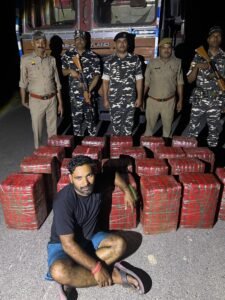 एसएसबी आबकारी की संयुक्त कार्रवाई में 327 किलो गांजा बरामद, तस्कर गिरफ्तार