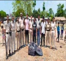 सात शराब कारोबारी गिरफ्तार, भारी मात्रा में विदेशी व देशी शराब बरामद