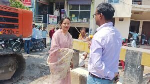 भारी बरसात के साथ तेज आंधी के कचरों जाम मुख्य नालों की युद्ध स्तर पर पूरी करें सफाई : गरिमा