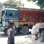 ट्रक की चपेट में आकर स्कूटी सवार दुकानदार की मौत