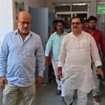 एकमा विधायक ने एकमा सीएचसी का किया औचक निरीक्षण