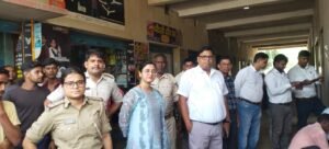योगापट्टी में फर्जी दस्तावेज बनाने वाले साइबर कैफे पर छापा