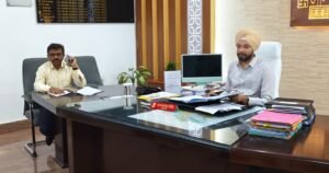 एनएच पर अतिक्रमण और अवैध पार्किंग करने वालों के विरूद्ध करें कार्रवाई : जिला पदाधिकारी