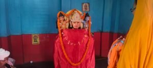 धार्मिक अनुष्ठान का आयोजन हनुमान मंदिर आमडाढ़ी-कर्णपुरा में किया विशाल भंडारा