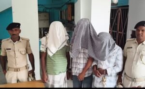 गौ-मांस के साथ एक महिला सहित चार गिरफ्तार
