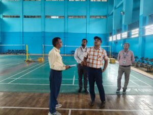 उप विकास आयुक्त ने किया खेल भवन एवं इंडोर बैडमिंटन हॉल का औचक निरीक्षण