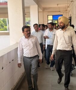 रामनगर पीएचसी का जिला पदाधिकारी ने किया औचक निरीक्षण