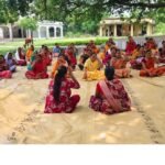योगमय हुआ पश्चिम चंपारण, हजारों जीविका दीदियों ने किया सामूहिक योगाभ्यास