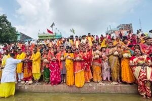दुर्गा माता मंदिर प्राण प्रतिष्ठा के पूर्व निकाला भव्य कलश यात्रा