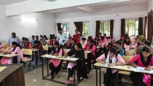रामाधार सिंह टीचर्स ट्रेनिंग कॉलेज में बी.एड. प्रथम वर्ष की प्रायोगिक परीक्षा शांतिपूर्ण संपन्न