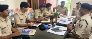 अरेराज : एसडीपीओ ने अपराध संगोष्ठी के दरम्यान दिए सख्त निर्देश