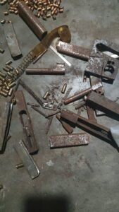 ‘ब्रेकिंग’ मोतिहारी : चकिया में अवैध कारतूस कारखाने का भंडाफोड़