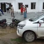 नवनिर्मित पंचायत सरकार भवन की दरकने लगी दीवार जनता में आक्रोश
