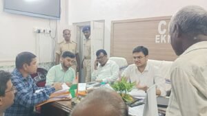 जनता दरबार में चार लंबित मामलों का हुआ निपटारा, तीन नए आवेदन आए