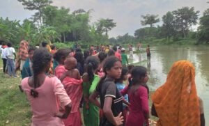 बागमती नदी में नहाने के दौरान 10 वर्षीय बच्ची लपाता, तलाश में जुटे लोग