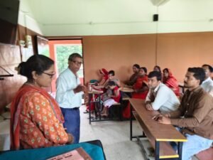 अतरसन सीआरसी एकमा में कक्षा 4 से 8 तक के एफएलएन उन्मुखीकरण प्रशिक्षण का आयोजन