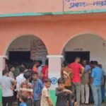 नरकटियागंज के स्कूल में अमर्यादित आचरण पर शिक्षक-शिक्षिका निलंबित