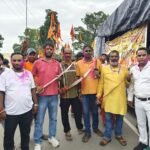 महावीरी झंडा : आस्था, अनुशासन और भाईचारे के रंग में रंगा वाल्मीकिनगर