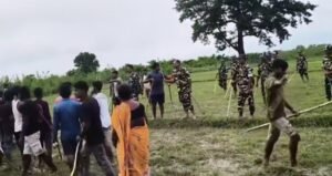 भारत-नेपाल सीमा पर विवाद : नेपाली ग्रामीणों ने एसएसबी टीम पर किया पथराव