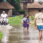 सड़क पर जलजमाव से बढ़ी ग्रामीणों की परेशानी, स्थायी समाधान की मांग