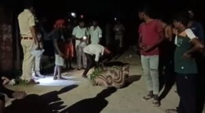ट्रेन से कटकर मां बेटी की मौत, गांव में परसा मातम