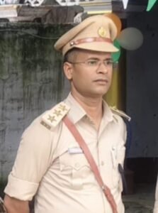अरेराज उत्पाद विभाग में नए थानाध्यक्ष नितेश कुमार ने संभाला पदभार