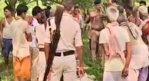 पोखर से मिला शव, घर की टूटी खिड़की और गायब जेवर से गहराया रहस्य