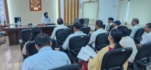 सड़क दुर्घटनाओं में कमी लाने हेतु प्रभावी कार्रवाई करें सुनिश्चित : जिला पदाधिकारी