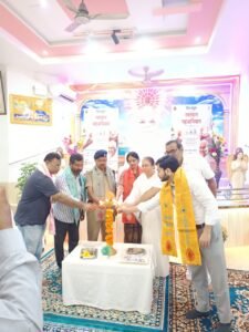 विश्व बंधुत्व रक्त महाअभियान में उमड़ा मानवता का सैलाब